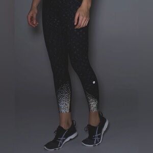 Lululemon Tight Stuff Tight (Reflective)- Size 4